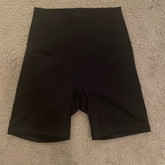 Free Spirit Outlet Seamless Biker Shorts - Picture 2 of 3
